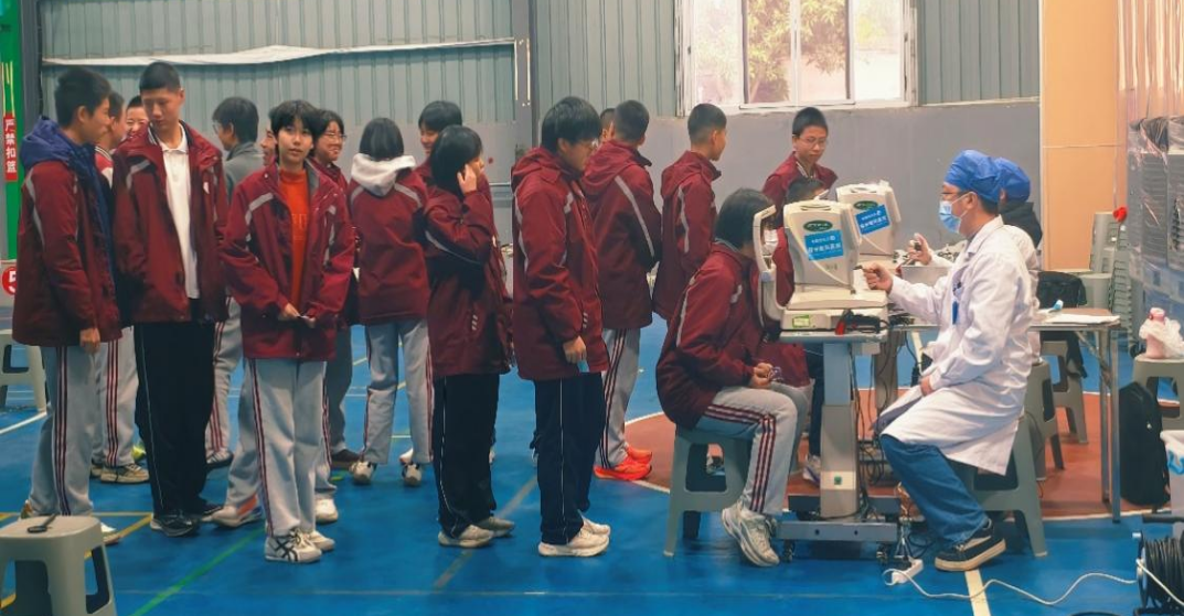 【超德教学】藏不住的关怀！视力筛查，给孩子一个看得更远的未来