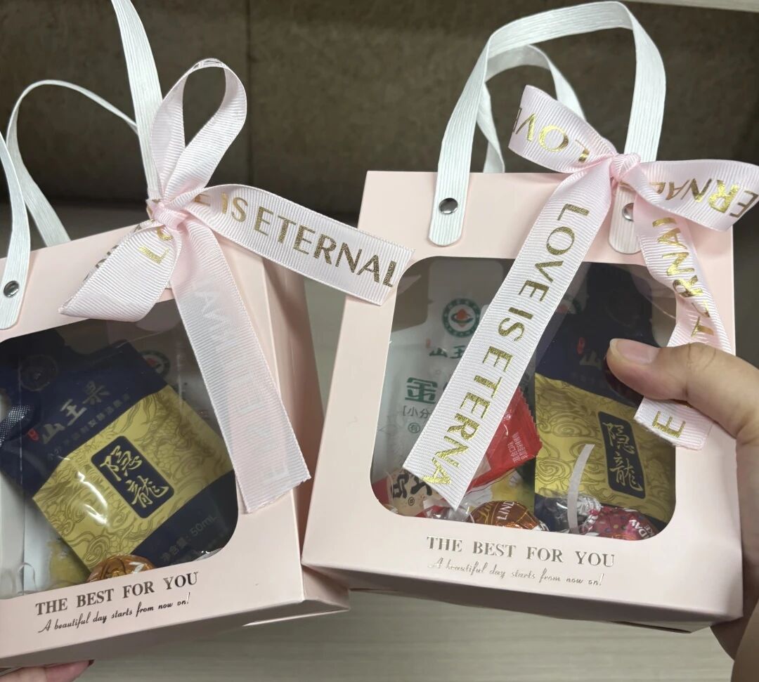 【超德工会】有一种幸福，叫我在超德中学当老师 | 超德中学温情庆祝“三八”节